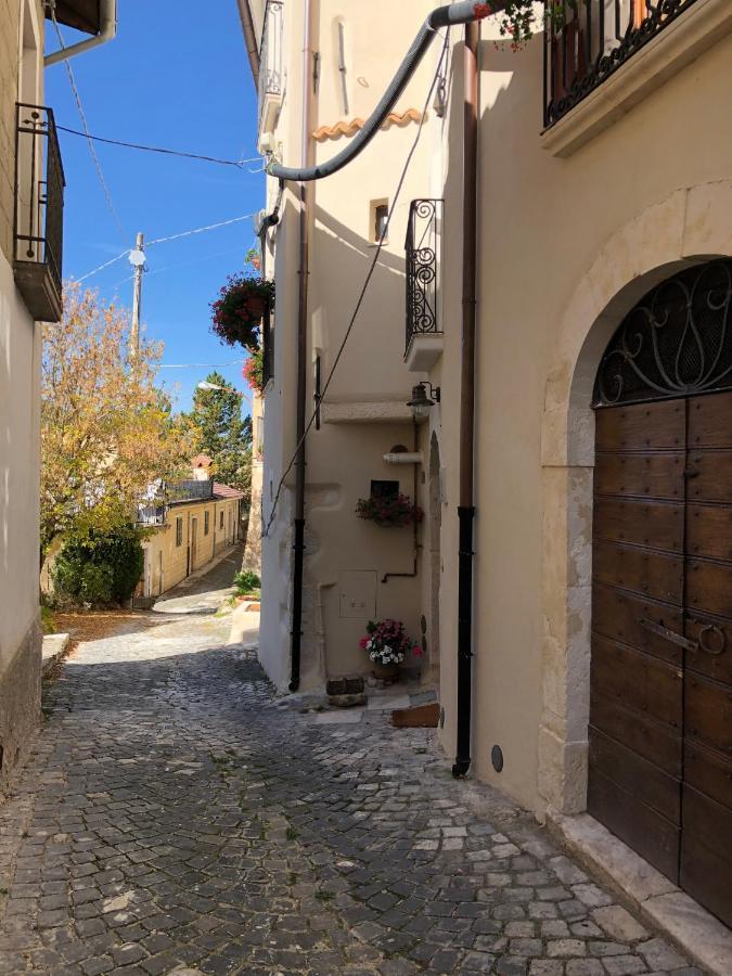דירות Prata d'Ansidonia Visione Via Peltuino 19 מראה חיצוני תמונה